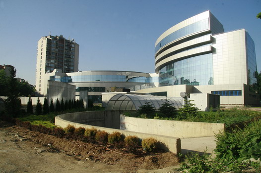 МO ще получи през 2011 г. осигурените за преустройството на военното НДК средства